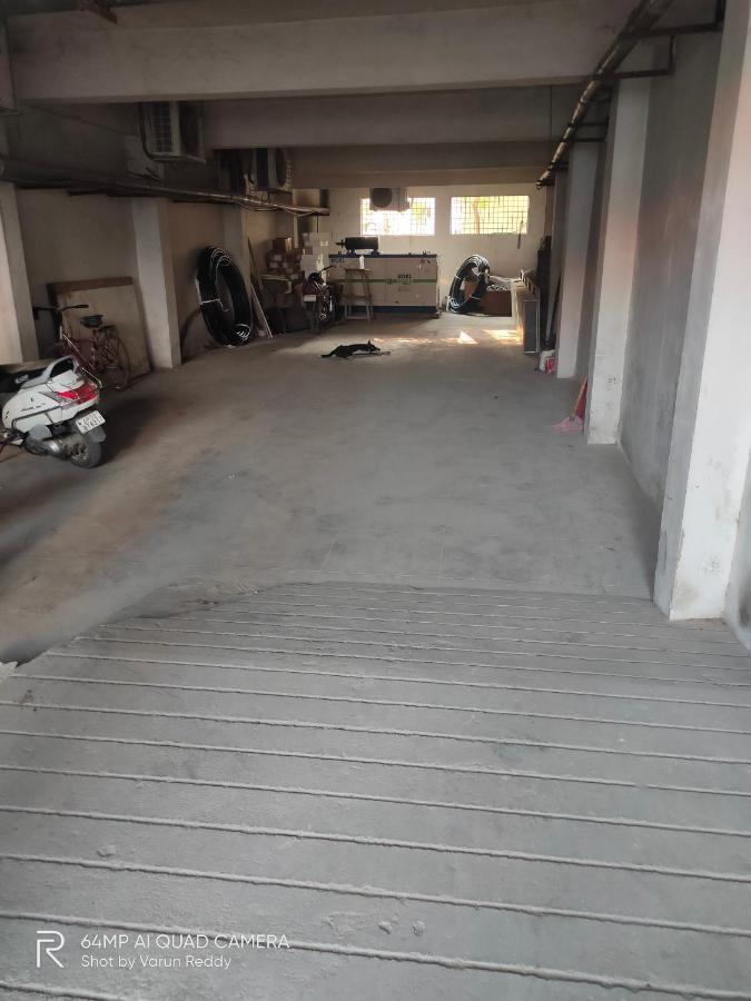 Hotel Dkr Residency Τιρουπάτι Εξωτερικό φωτογραφία