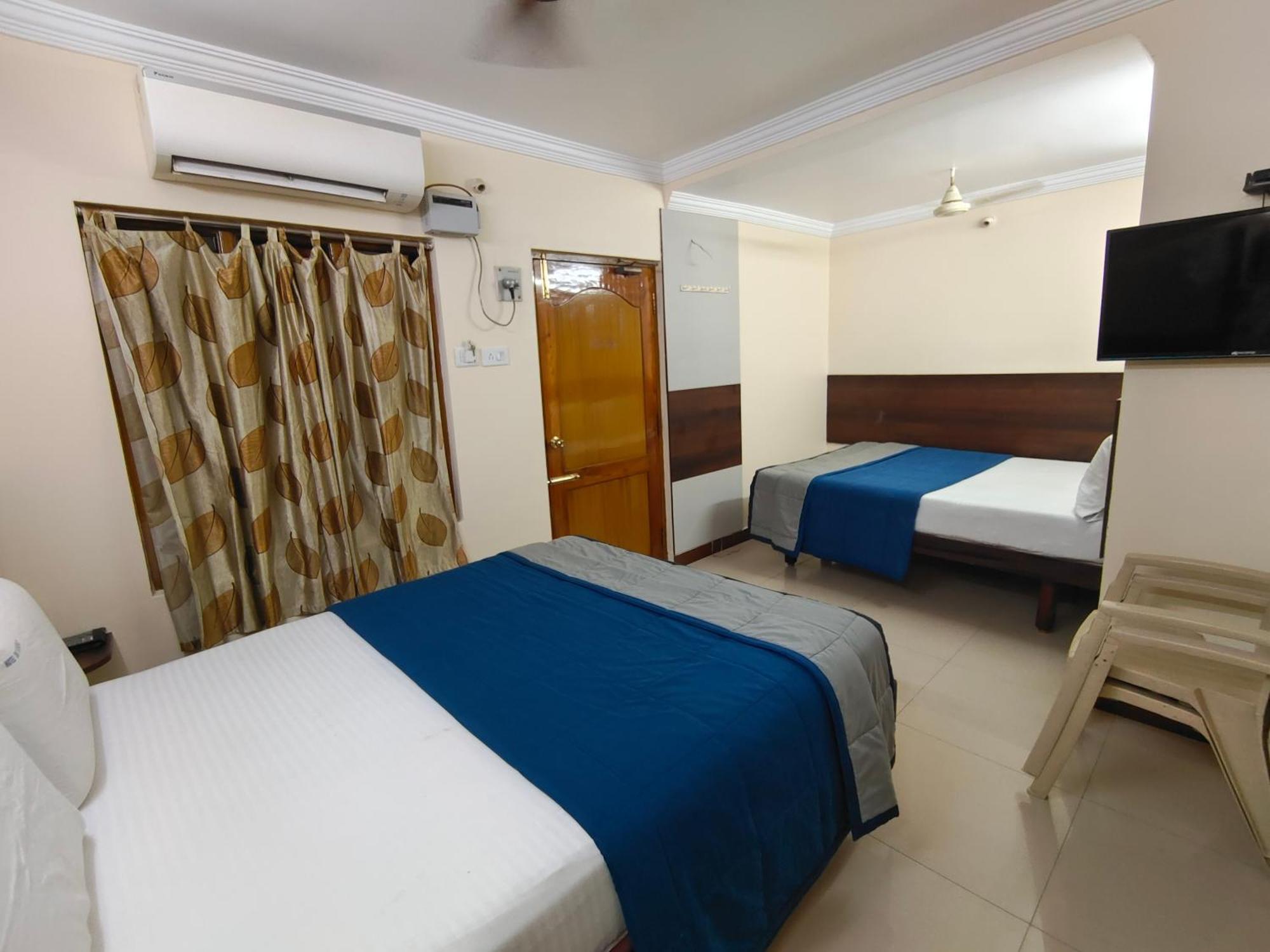 Hotel Dkr Residency Τιρουπάτι Εξωτερικό φωτογραφία