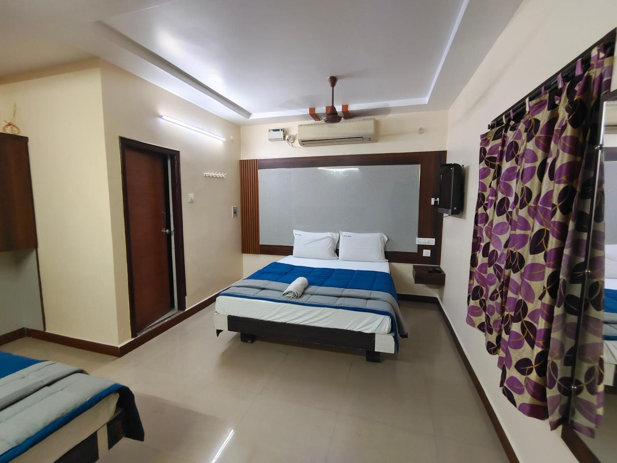 Hotel Dkr Residency Τιρουπάτι Εξωτερικό φωτογραφία